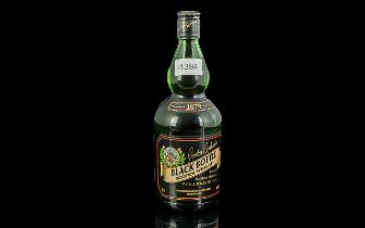 Drinker's Interest - Rare Gordon Graham's Black Bottle Scotch Whisky, 70cl, 40% volume. An old