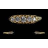 Ladies 18ct Gold Attractive 5 Stone Diam