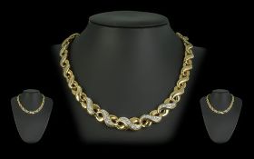 18ct Gold & Diamond Set Necklace, figure