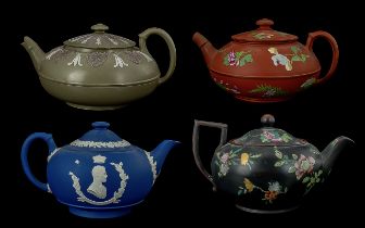 Wedgwood - Small Collection of 19th - 20th Century Large Teapots ( 4 ) In Total. All with
