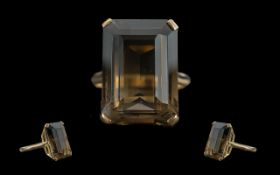 Ladies - Attractive 9ct Gold Single Stone Smoky Topaz Set Ring. Full Hallmark to Interior of