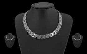 An Excellent Heavy Sterling Silver Necklace. Marked Sterling Silver. Excellent Design and Clasp.