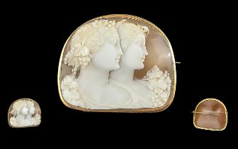 Antique Period Excellent 18ct Gold Mounted Exquisite Shell Cameo Brooch. Marked 750 - 18ct,