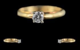18ct Gold Pleasing Quality Single Stone Diamond Set Ring. Marked 18ct to Shank. The Round Modern