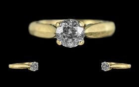 18ct Gold Excellent Diamond Set Ring. Full Hallmark to Interior of Shank. The Central Brilliant