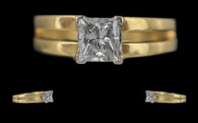 Ladies Superb 18ct Gold Contemporary Single Stone Diamond Set Ring, full hallmark to interior of