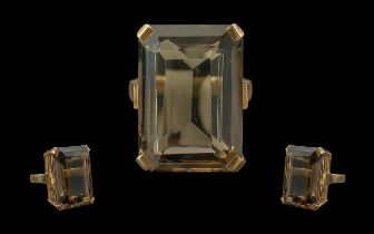 Ladies - Large and Impressive 9ct Gold S