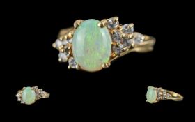 Ladies 14ct Gold Attractive Opal and Dia