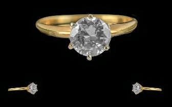 18ct Gold Single Stone Diamond Set Ring. Marked 750 - 18ct to Interior of Shank. The Round Brilliant