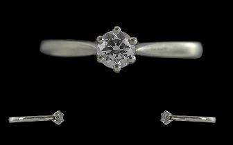 Ladies 18ct Gold Single Stone Diamond Set Ring - Marked 18ct To Interior Of Shank. Comes With G.I.