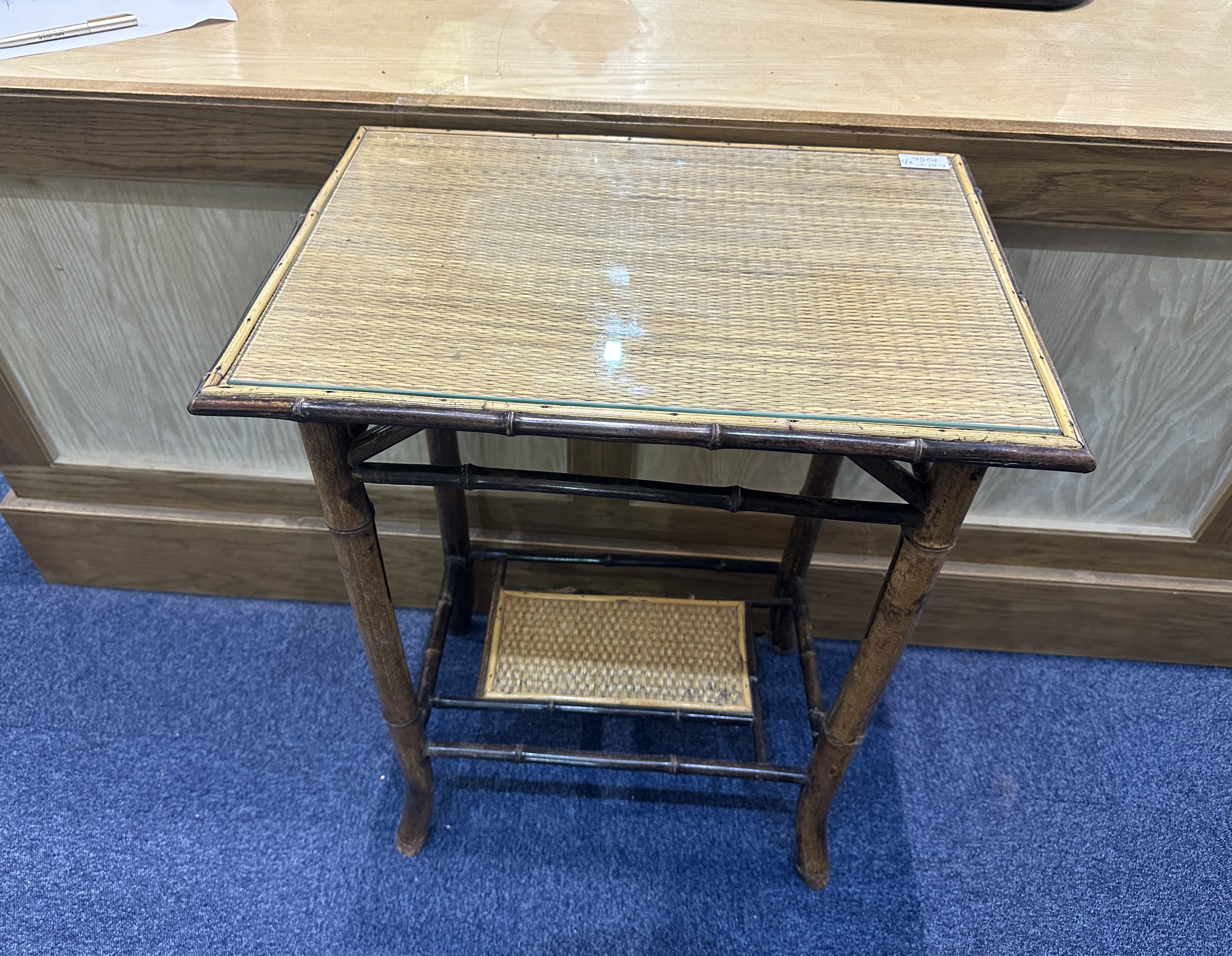 A Modern Walnut Side Table with frieze single drawer, raised on tall cabriole legs, - Image 2 of 4