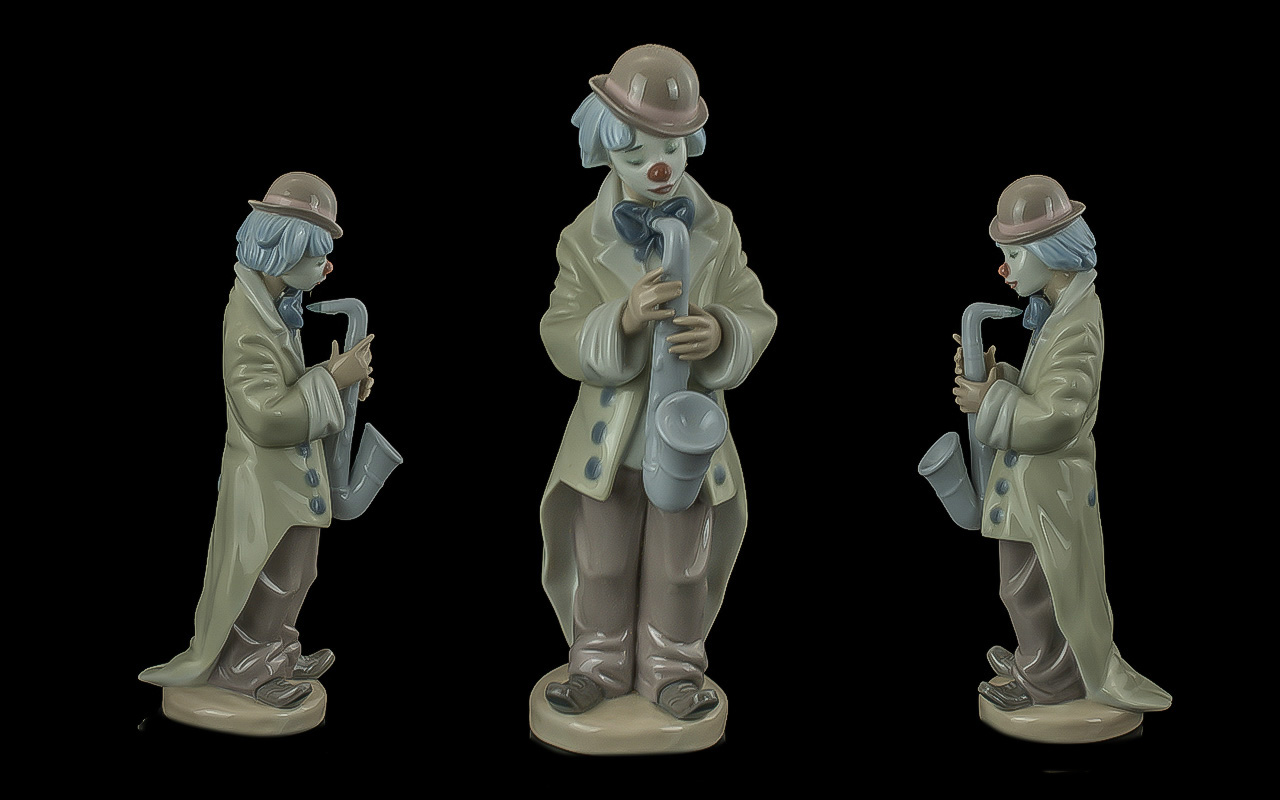 Lladro Hand Painted Porcelain Figure ' Sad Sax ' Clown. Model No 5471. Designer Francisco. Issued