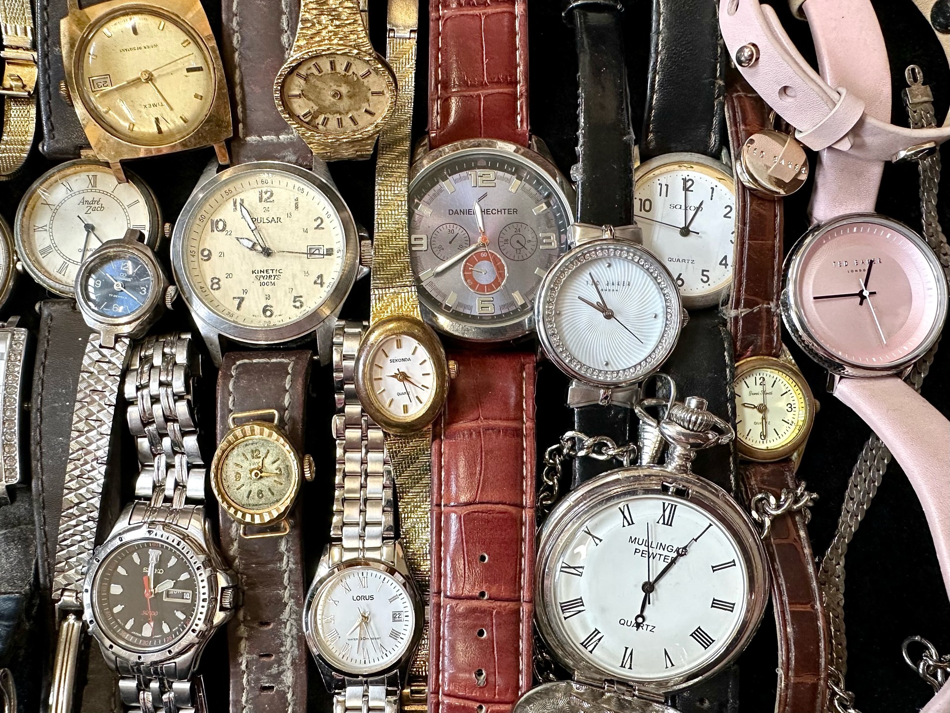 Collection of Assorted Wrist Watches. Various makes and all in good order but quartz do require - Bild 2 aus 3