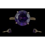 Ladies - Attractive 9ct Gold Single Stone Amethyst Set Ring. Marked 9ct to Shank. The Large Round