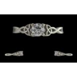 Ladies 18ct White Gold Celtic Love Knott Single Stone Diamond Set Ring - Marked 18ct To Interior