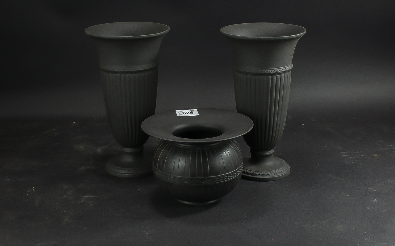 Wedgwood Black Basalt Pair of Vases, traditional style 10'' tall, together with a ball shaped vase.