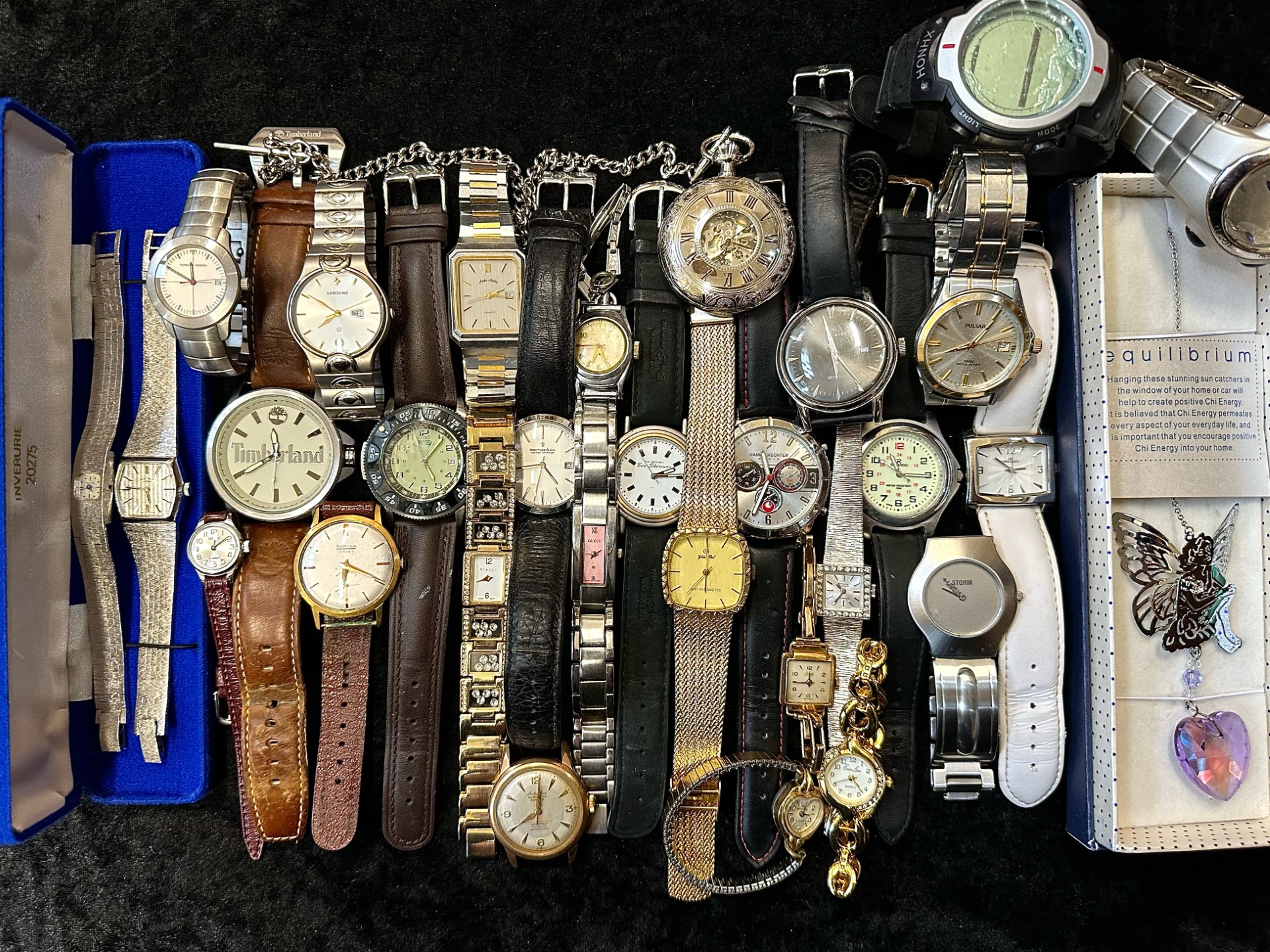 Collection of Ladies & Gentleman's Wristwatches, bracelet and leather straps, makes include - Bild 3 aus 3