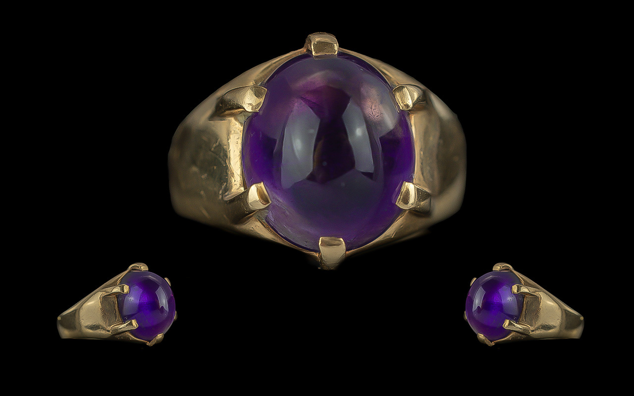 14ct Gold Quality Single Stone Amethyst Set Ring - Marked 585 To Interior Of Shank. The Cabochon Cut