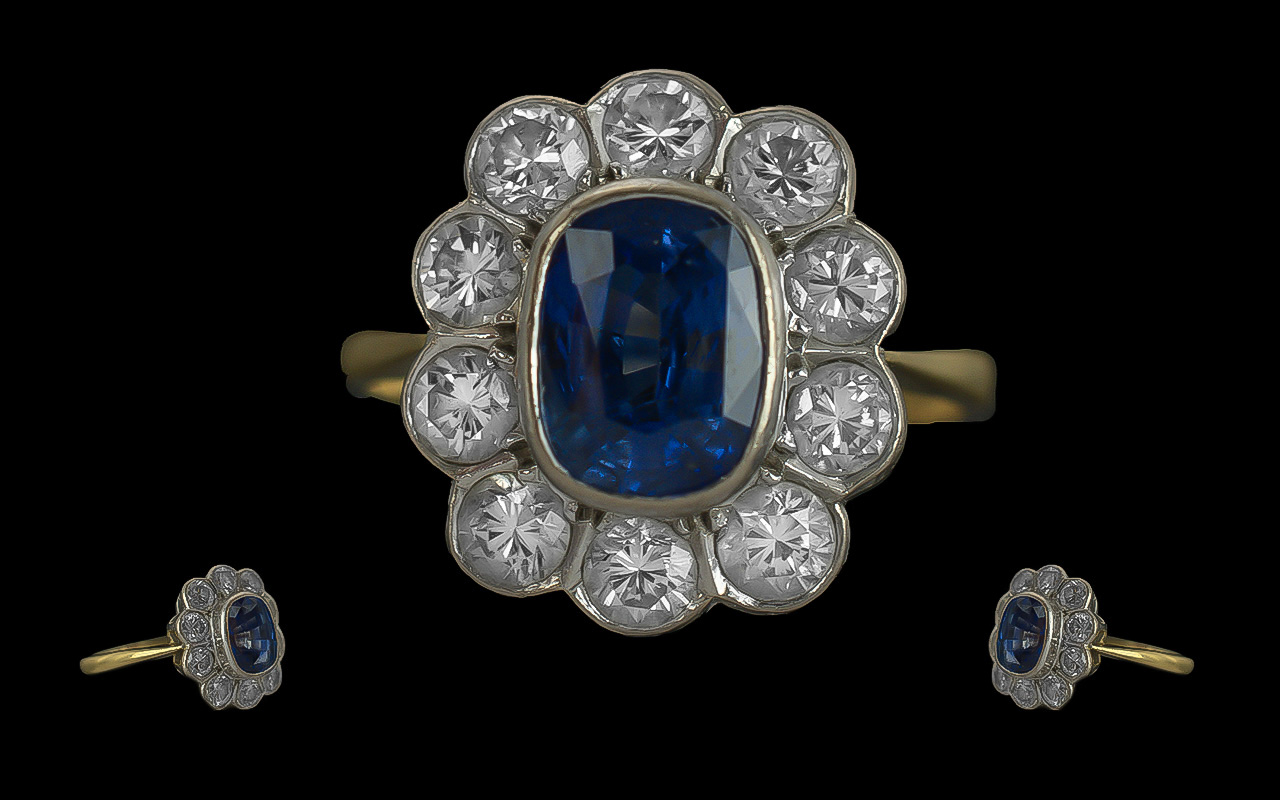 Ladies - Stunning 18ct Gold Blue Sapphire and Diamond Set Oval Cluster Ring. Full Hallmark to