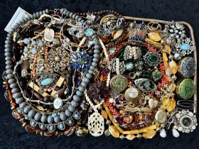 Box of Quality Costume Jewellery, comprising chains, beads, brooches, pendants, bracelets,