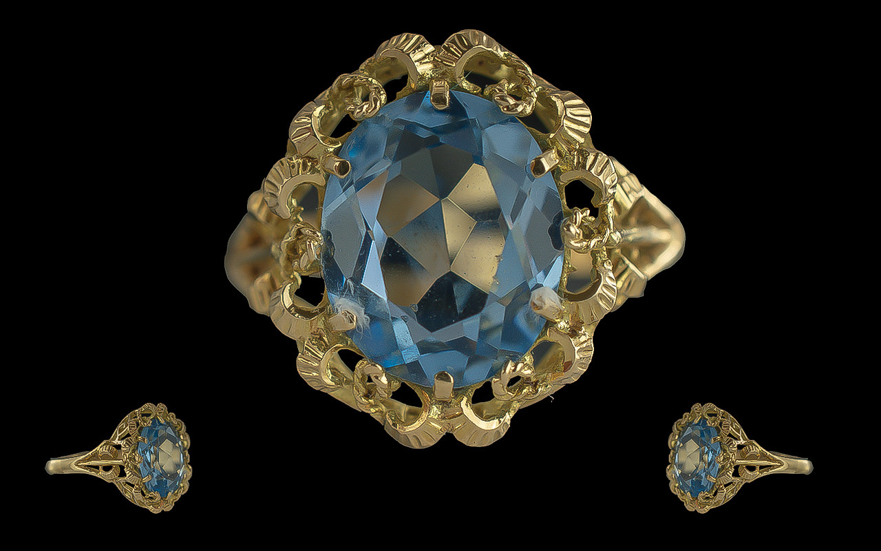 Ladies 14ct Gold Single Stone Aquamarine Set Ring, Ornate Open worked Setting,
