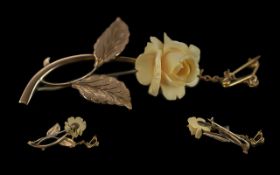 Ladies - Attractive Bespoke 9ct Gold Yellow Rose and Leaves Brooch. Marked 9ct with Safety Chain.