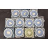 Collection of Wedgwood Round Trays, eleven in total, all boxed, including Frilled Neck Lizard,