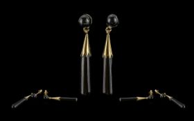 Ladies Fine Pair of 9ct Gold black Jet Set Drop Earrings. marked 9ct. each earring 1.5 inches - 3.75