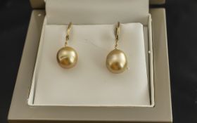 Ladies Pair of Fine Quality 18ct Gold Large Cultured Pearl Earrings, Full Hallmark for 750 - 18ct,