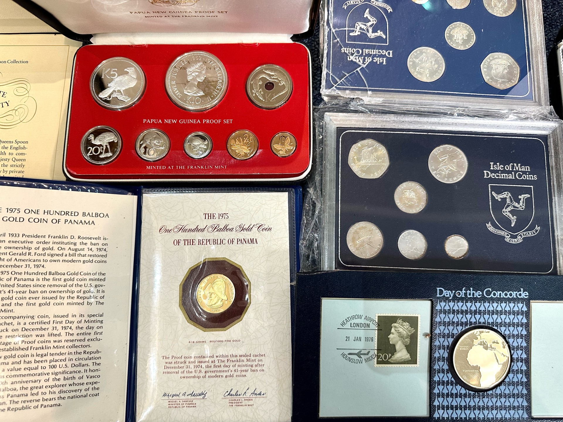 A Collection of Coins to Contain a boxed set of silver spoons, commemorative coins, proof sets, - Image 2 of 4