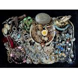 Collection of Quality Vintage Costume Jewellery, comprising pearls, bracelets, bangles, beads,