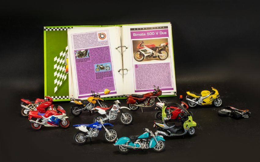 Motorbike Interest. 1 Box of Collectable Miniature Motorbikes Mostly by Maisto, Various Colours