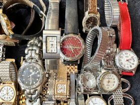 Collection of Ladies & Gentlemen's Wristwatches, leather and bracelet straps, various makes