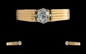 Victorian Period 1837-1901 12.5 ct Gold Single Stone Diamond Set Ring - Ribbed design to Shank.