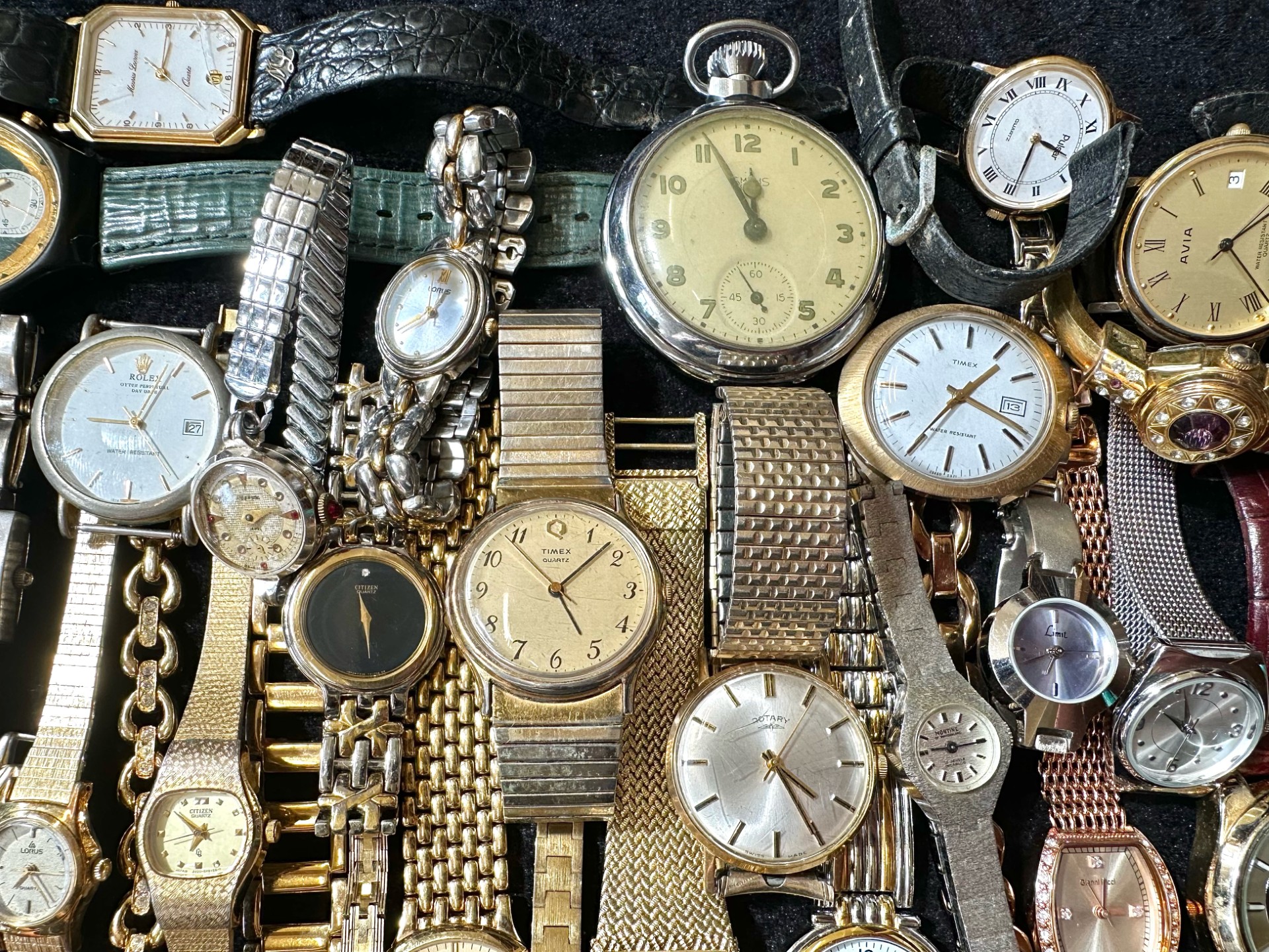 Collection of Ladies & Gentlemen's Wristwatches, leather and bracelet straps, various makes - Image 4 of 4