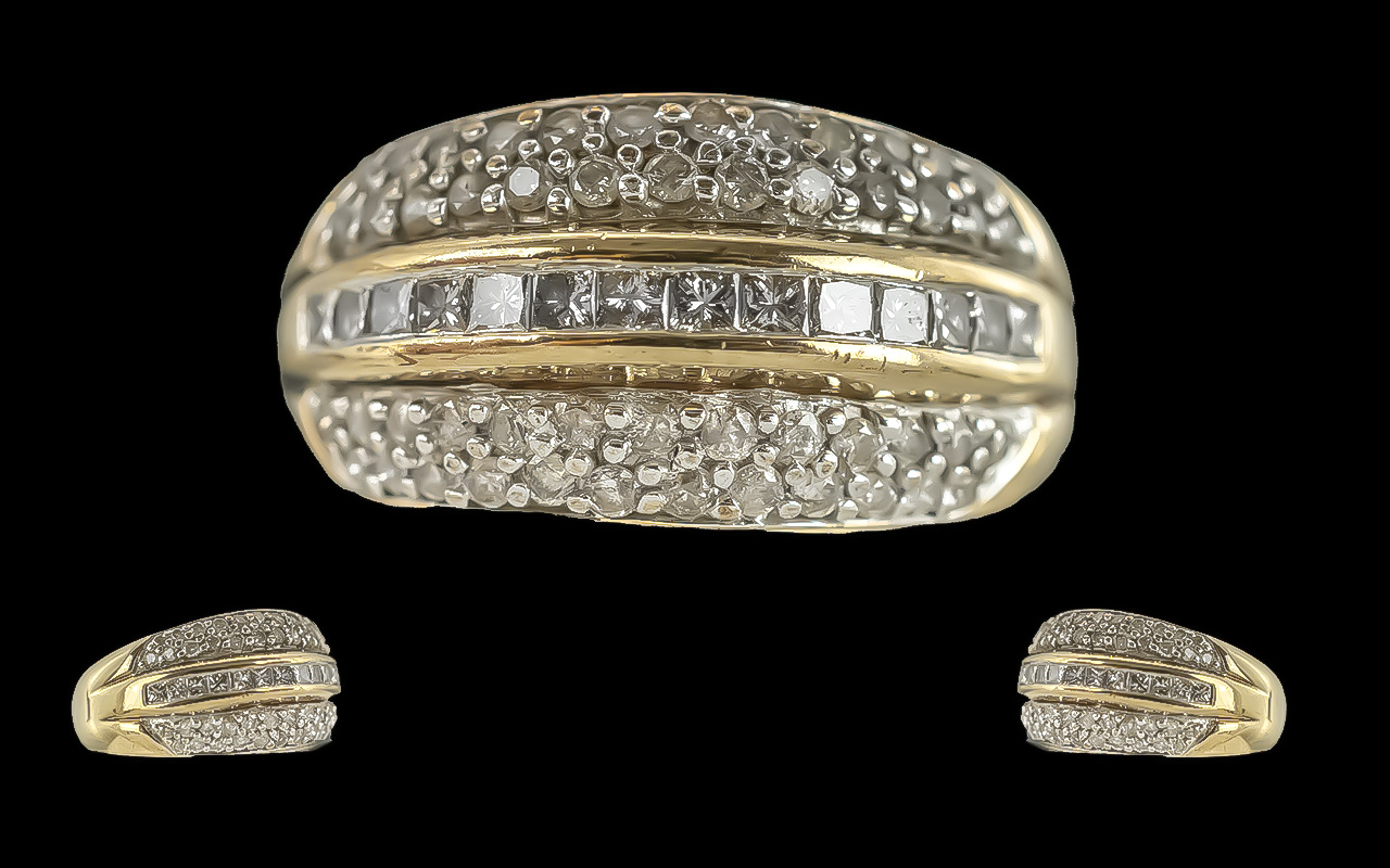 Ladies 9ct Gold Contemporary Design Diamond Set Ring - Marked to Interior Of Shank Diamond Weight