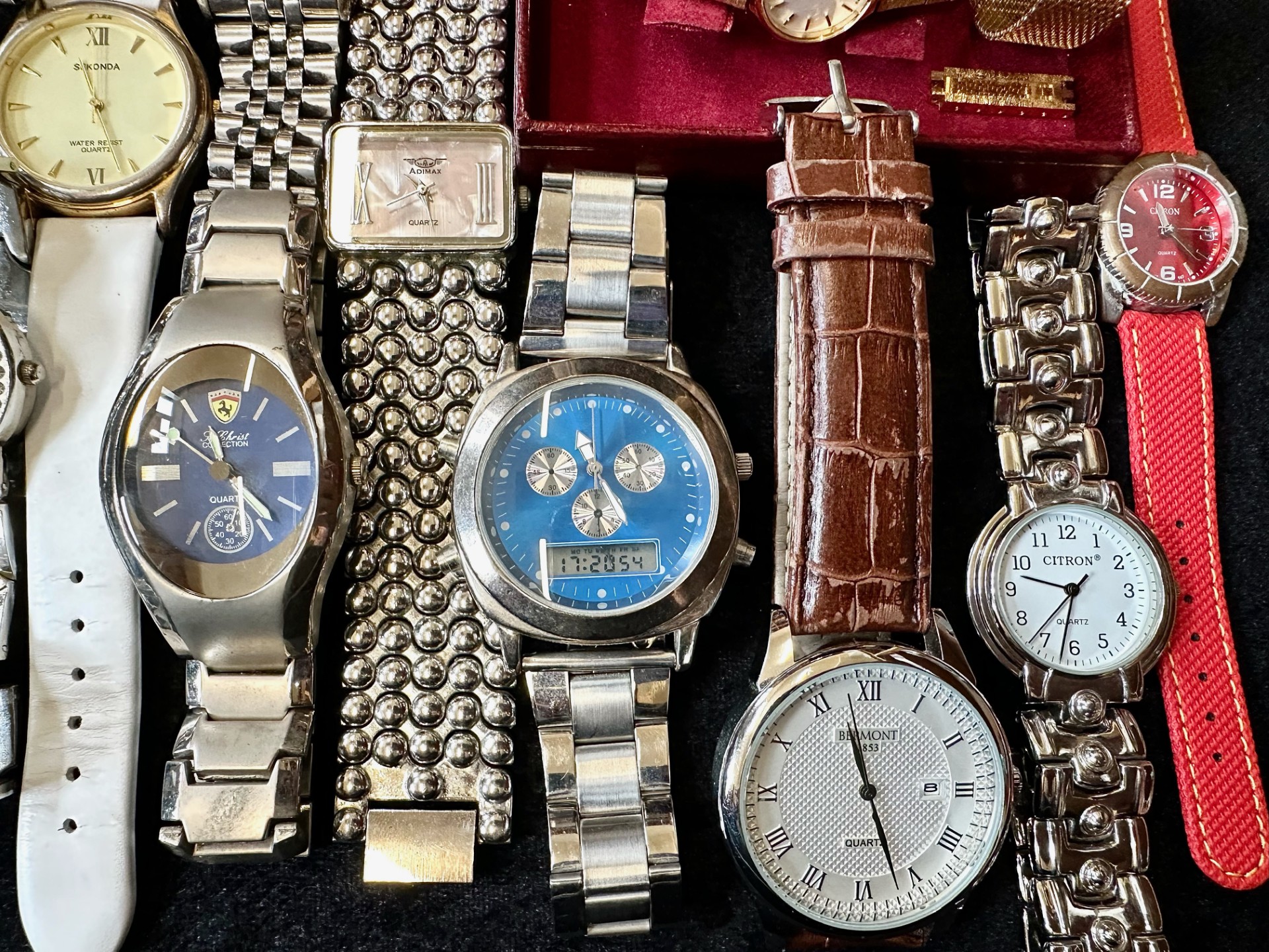 Collection of Ladies and Gent's Wristwat - Image 3 of 4