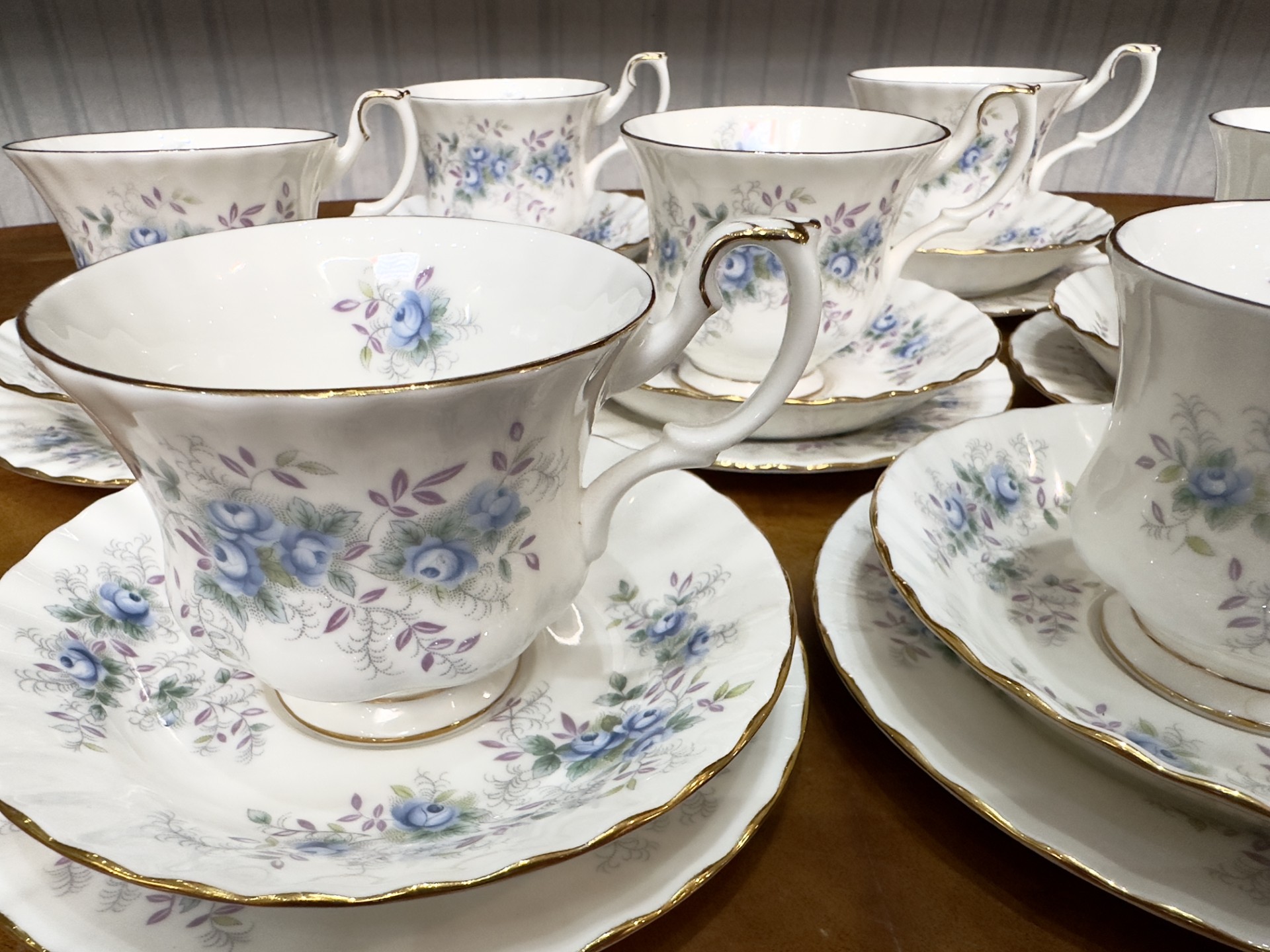 Royal Albert 'Blue Blossom' Tea Service, - Bild 3 aus 6