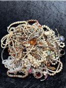 Collection of Costume Jewellery, compris