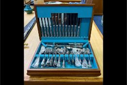 Canteen of Cutlery 'Kings Pattern', 100+ pieces in velvet lined box, together with a silver plated