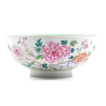 Chinese famille rose bowl,