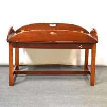 Mahogany butlers coffee table,