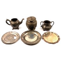 Small quantity of assorted pewter