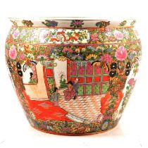 Chinese porcelain fish bowl or jardiniere,