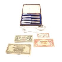 A quantity of 20th century British coinage, case of silver handled knives and other flatware.