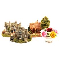 Collection of collectables - Lilliput Lane, Border Fine Art, etc
