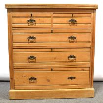 Edwardian pine chest of drawers