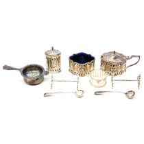 Three-piece silver cruet set, Francis Howard Ltd, Birmingham 1961, and other small silver items.