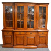 Haselbech Oak breakfront bookcase