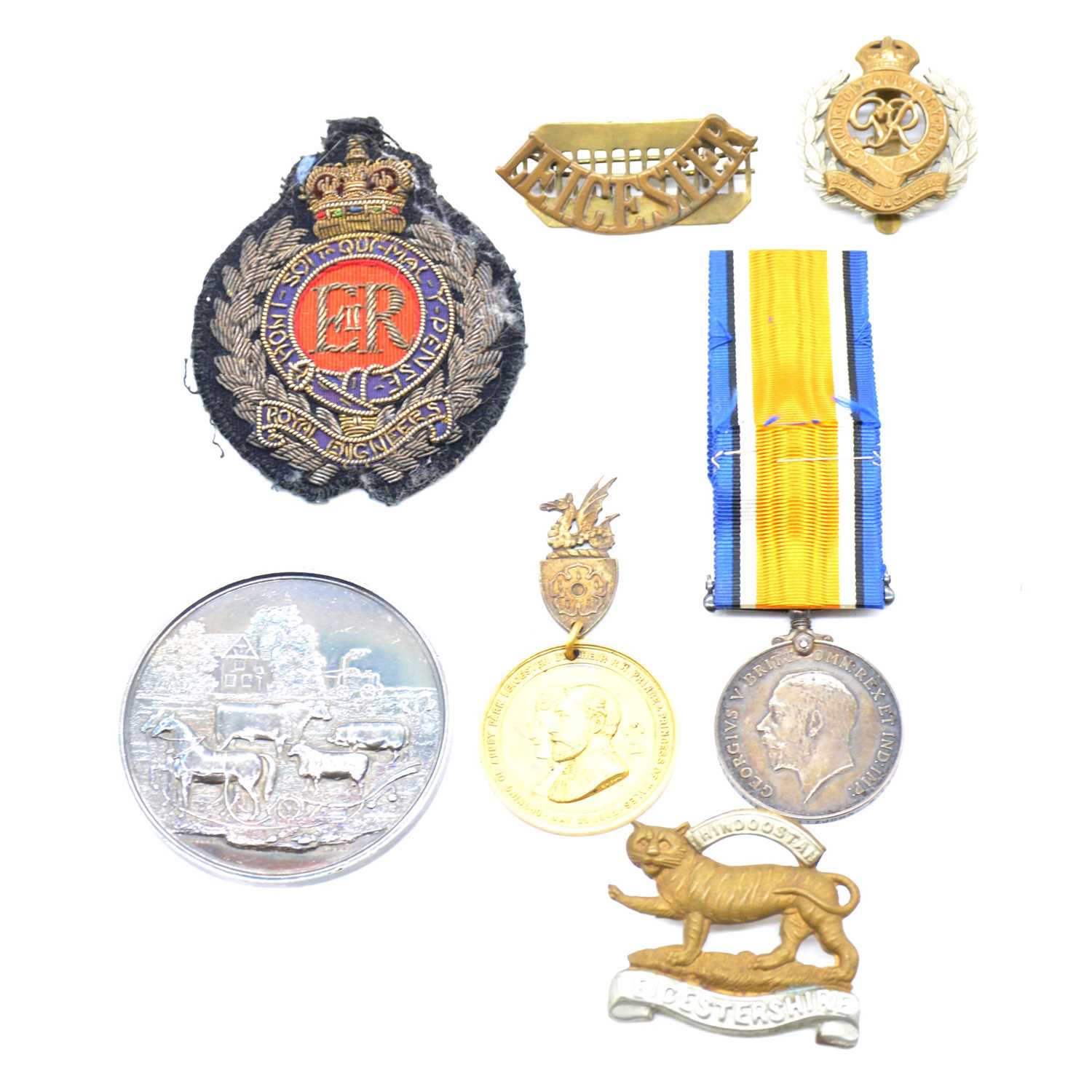 A WWI Service Medal, military buttons and badges, Abbey Park, Thomas Ottley Agricultural medal.